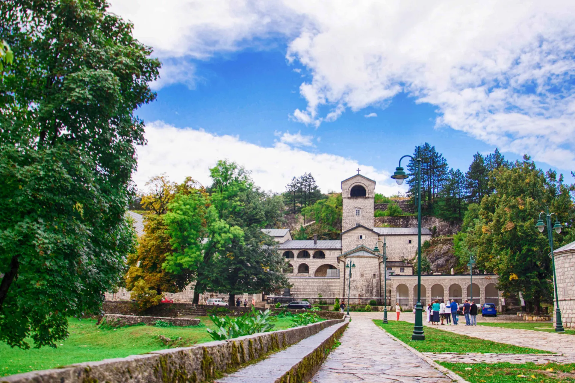Cetinjen luostari, Montenegro – serbialais-ortodoksinen luostari 1700-luvulta
