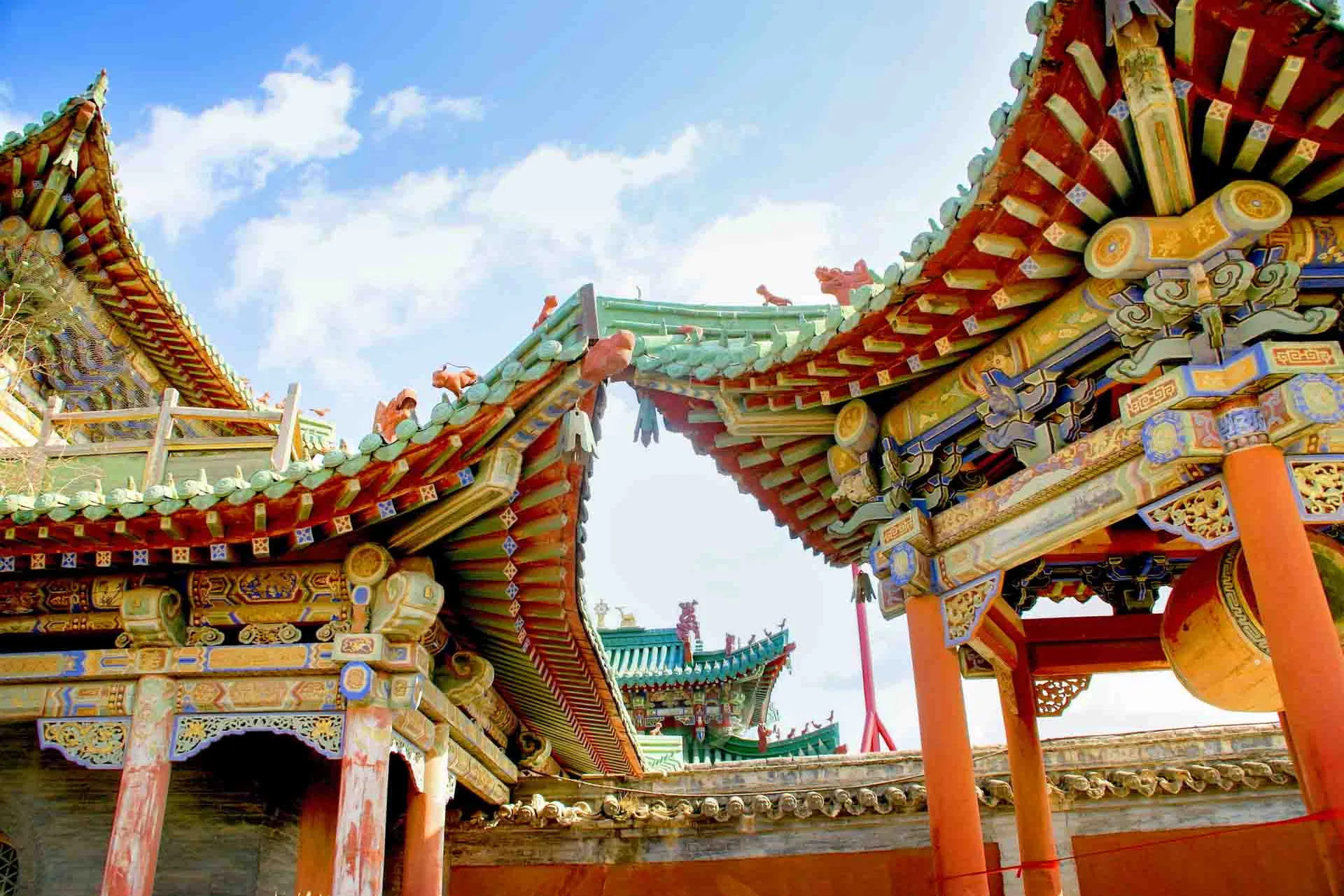 Koristellut katot Talvipalatsista Ulan Batorissa Koristellut katot Talvipalatsista Ulan Batorissa