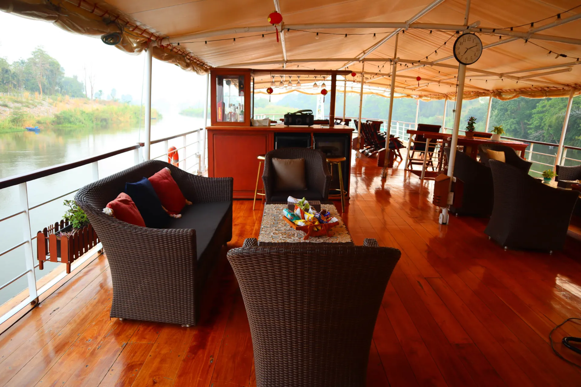 Laivan sisustus Laivan sisustus