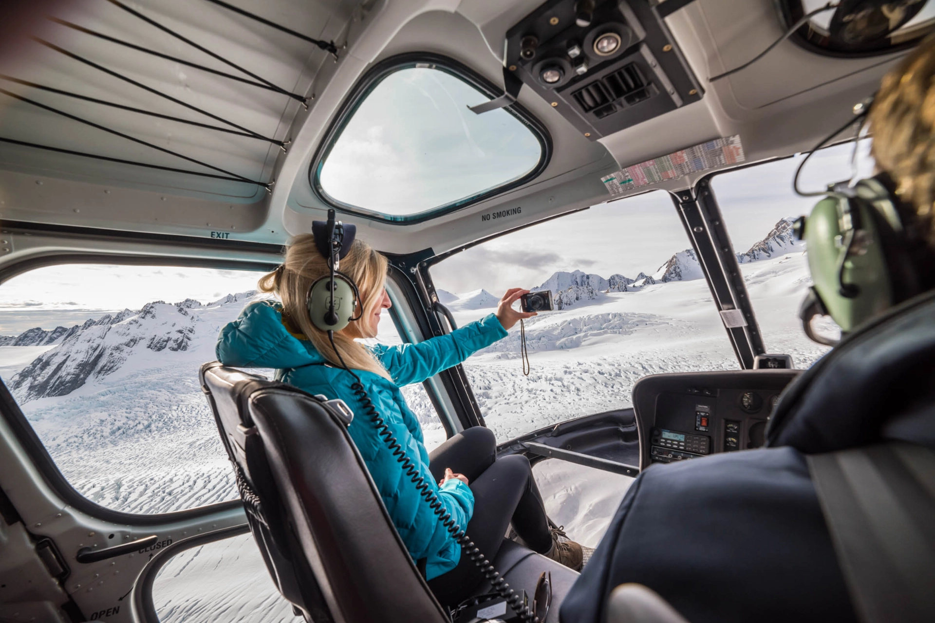 Helikopterilento Franz Josef -jäätikön yli