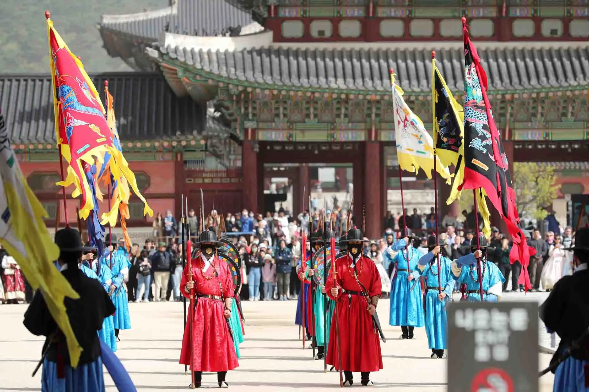 Gyeongbokgung-palatsi Soulissa – kuuluisa vartinvaihtoseremoniastaan