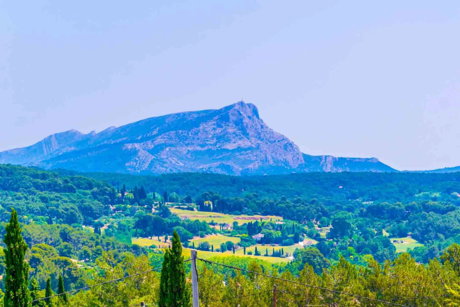 Montagne Sainte-Victoire – yksi Paul Cézannen lempiaiheista