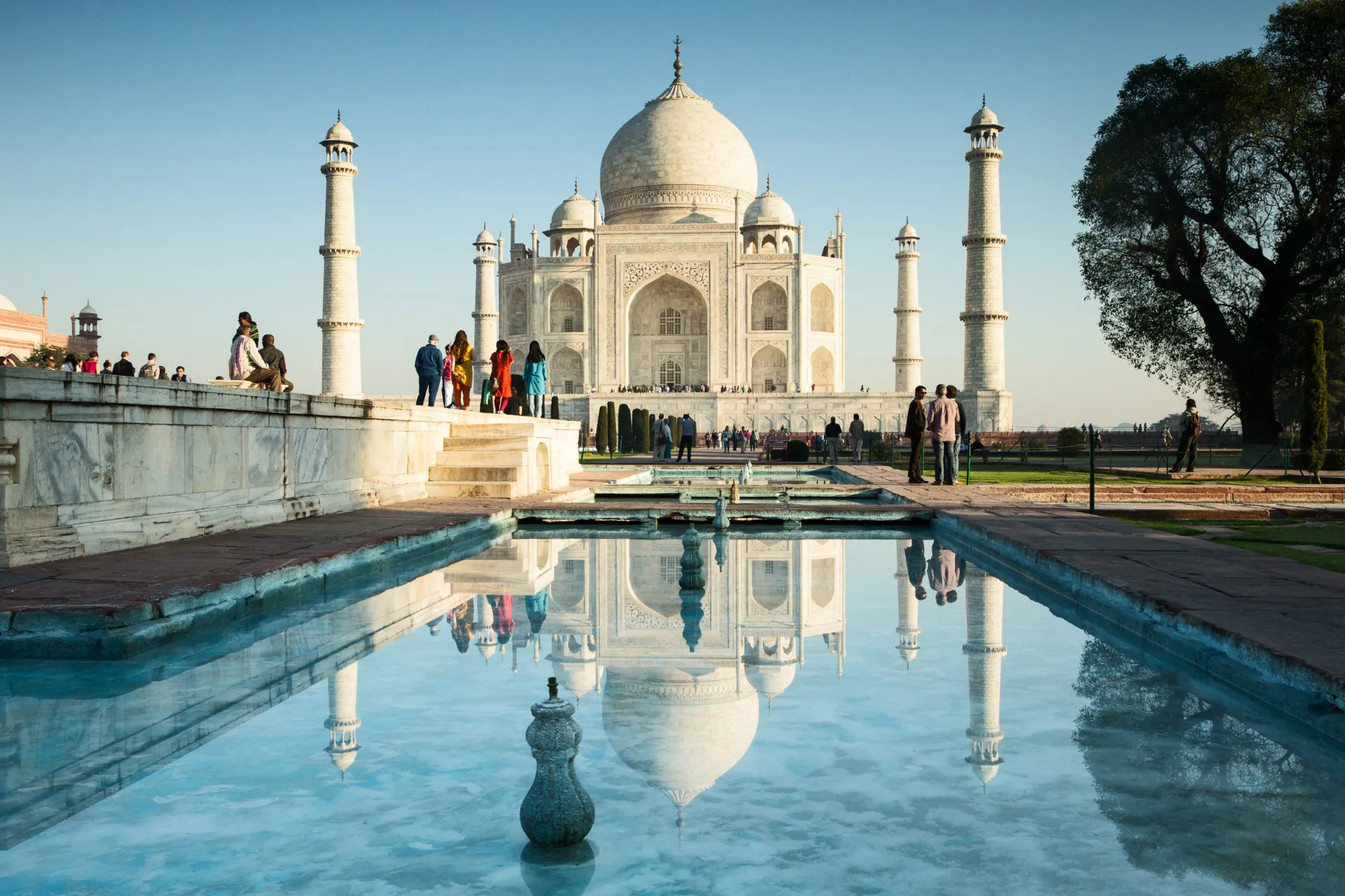 Taj Mahal on hautamausoleumi Shah Jahanin suosikkivaimolle
