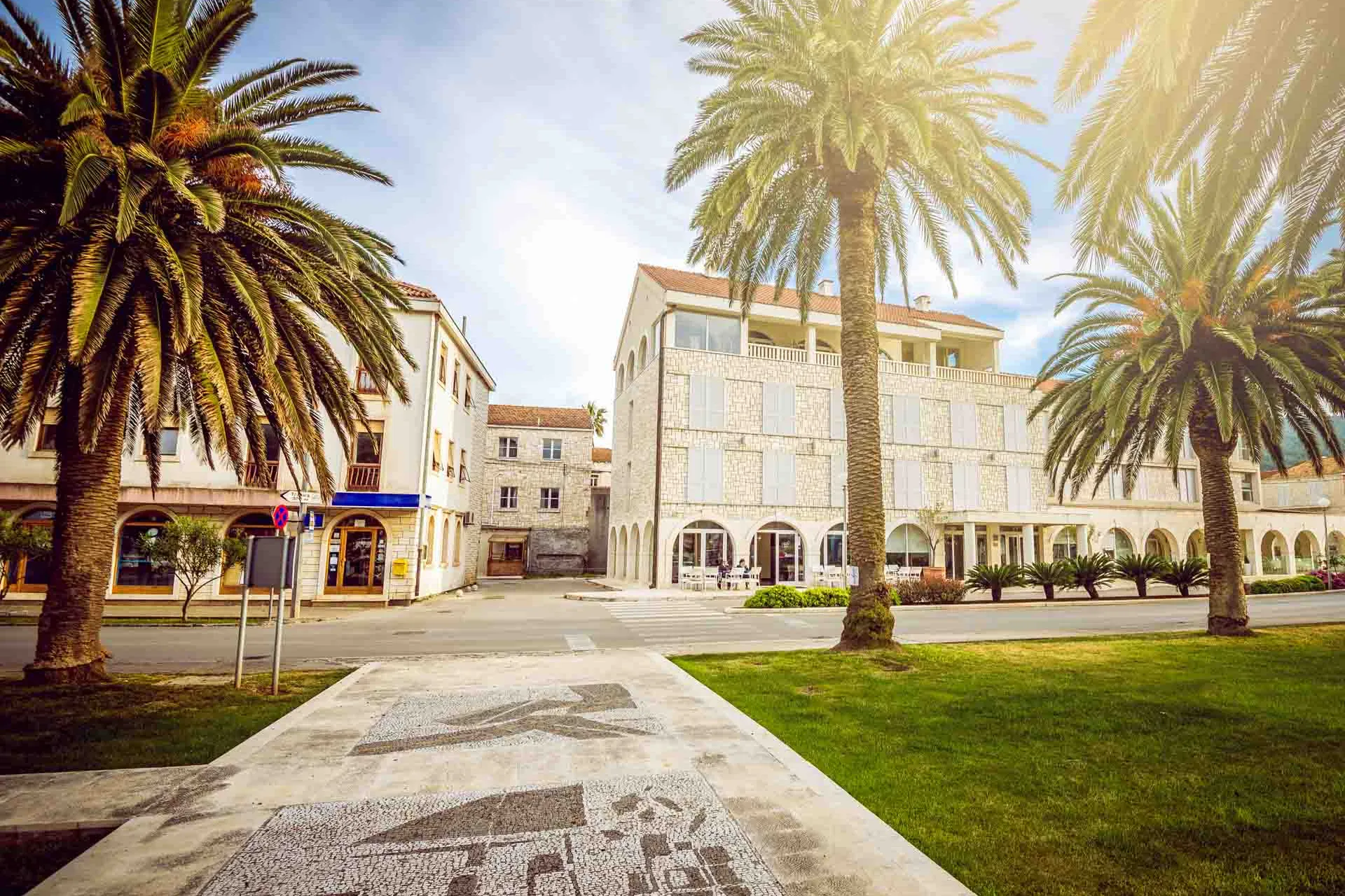 Tori historiallisessa Korčulan kaupungissa