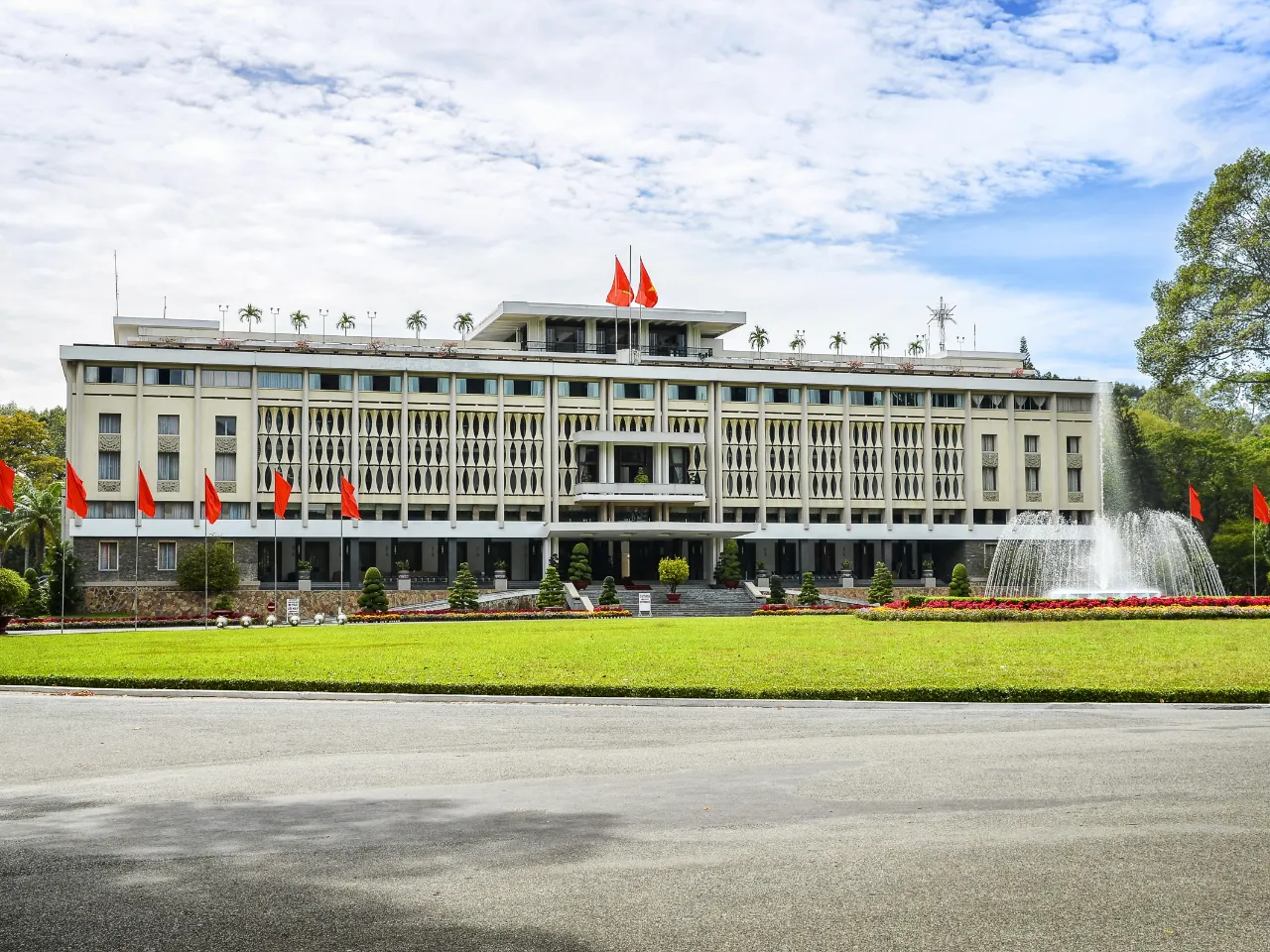 Itsenäisyyspalatsi Ho Chi Minh Cityssä Itsenäisyyspalatsi Ho Chi Minh Cityssä