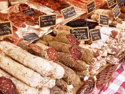 Makkaramarkkinat Aix-en-Provencessa