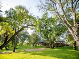 Puistoalue A’Zambezi River Lodgella Puistoalue A’Zambezi River Lodgella