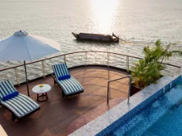 Uima-allasalue Victoria Mekongilla