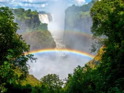 Sateenkaari Victorian putouksilla Sateenkaari Victorian putouksilla