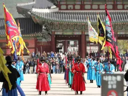 Gyeongbokgung-palatsi Soulissa – kuuluisa vartinvaihtoseremoniastaan