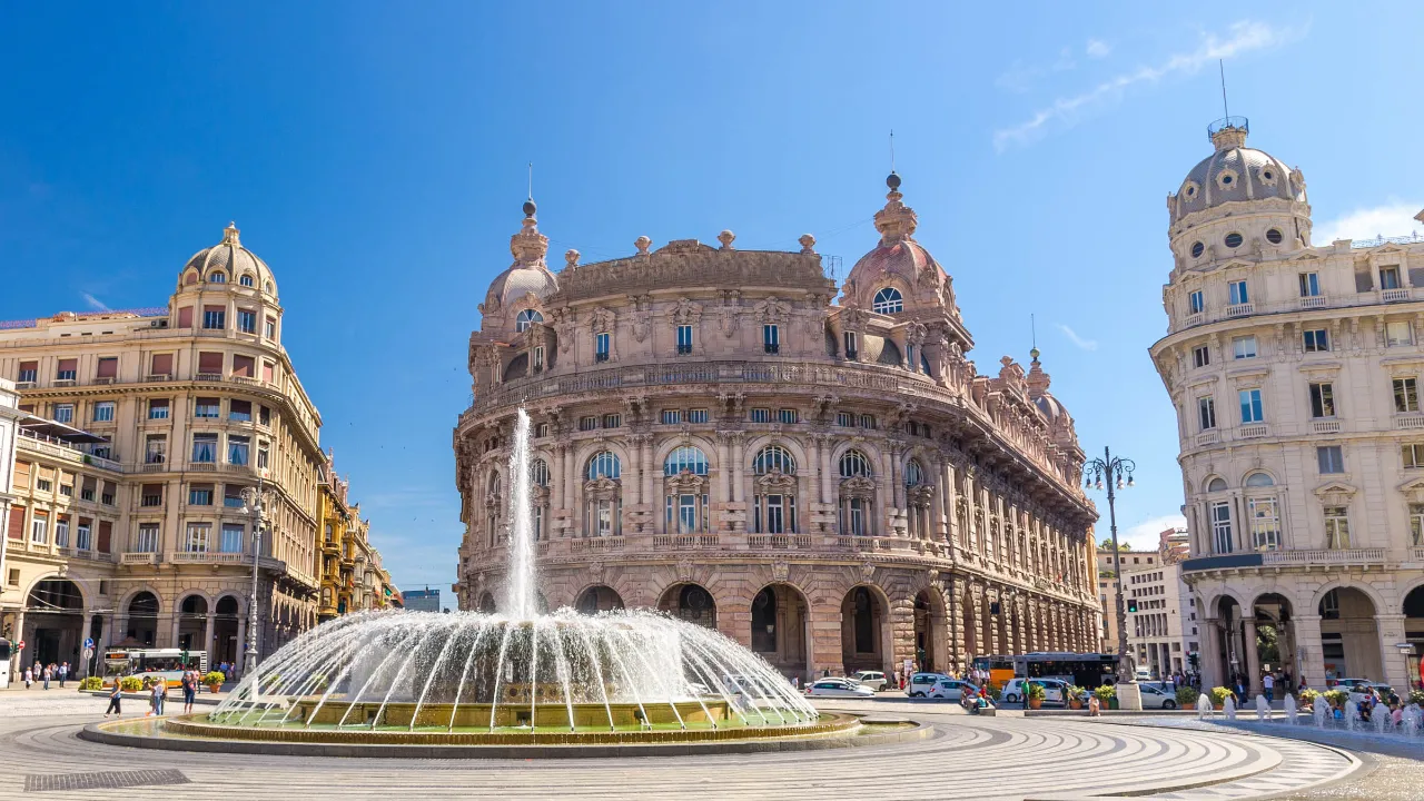 Piazza De Ferrari Genovassa