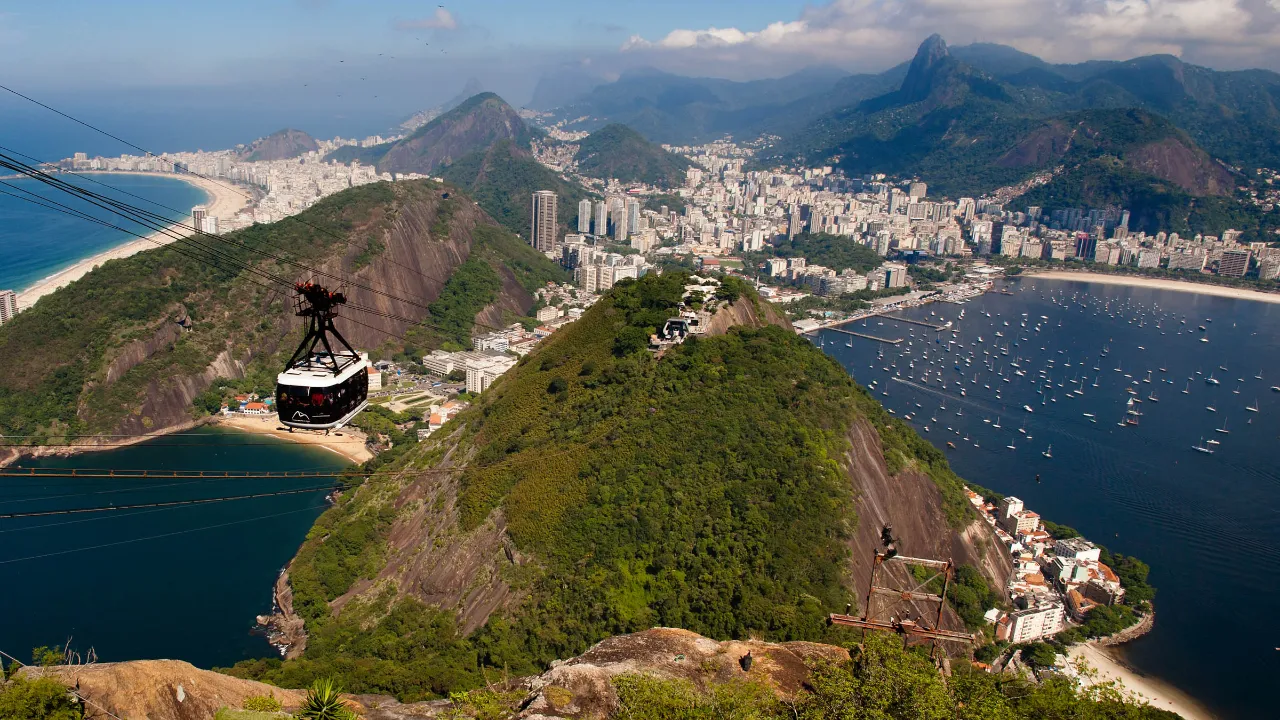Köysirata Sugarloaf Mountainille Rio de Janeirossa Köysirata Sugarloaf Mountainille Rio de Janeirossa