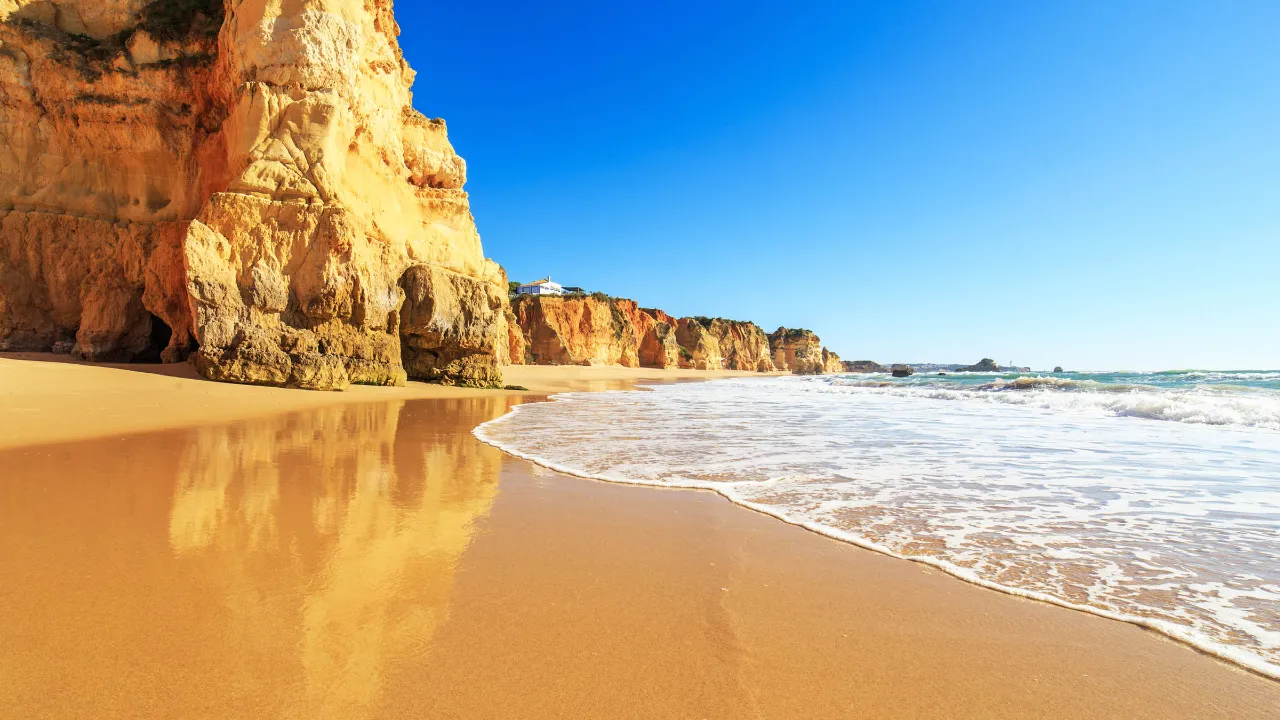 Kuuluisa Praia da Rocha -ranta Portimãossa Kuuluisa Praia da Rocha -ranta Portimãossa