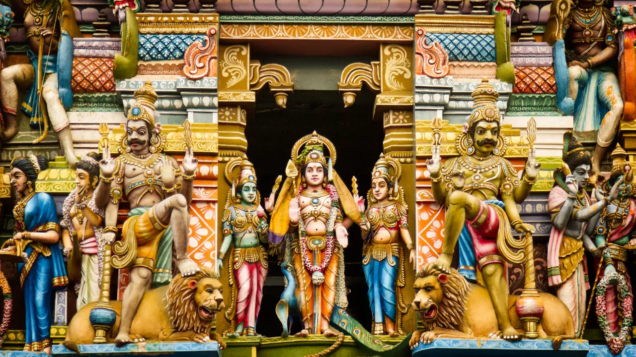 Hindulaisen temppelin julkisivu Hindulaisen temppelin julkisivu