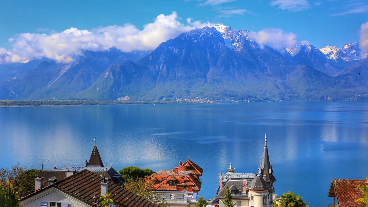 Mahtavat vuoret Montreux’n ympäristössä Mahtavat vuoret Montreux’n ympäristössä