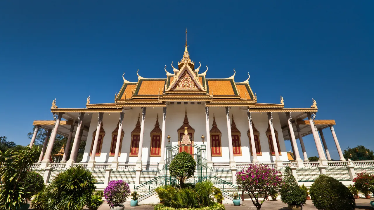 Hopeapagoditemppeli kuninkaallisessa palatsissa Phnom Penhissä