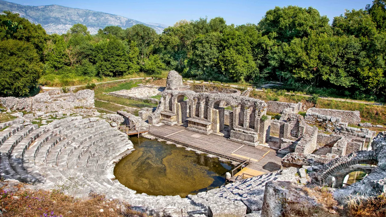 Butrint on UNESCOn suojelema alue Butrint on UNESCOn suojelema alue