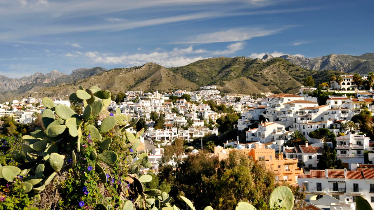 I fjelllandsbyen Mijas Mijasin vuoristokylä I fjelllandsbyen Mijas Mijasin vuoristokylä